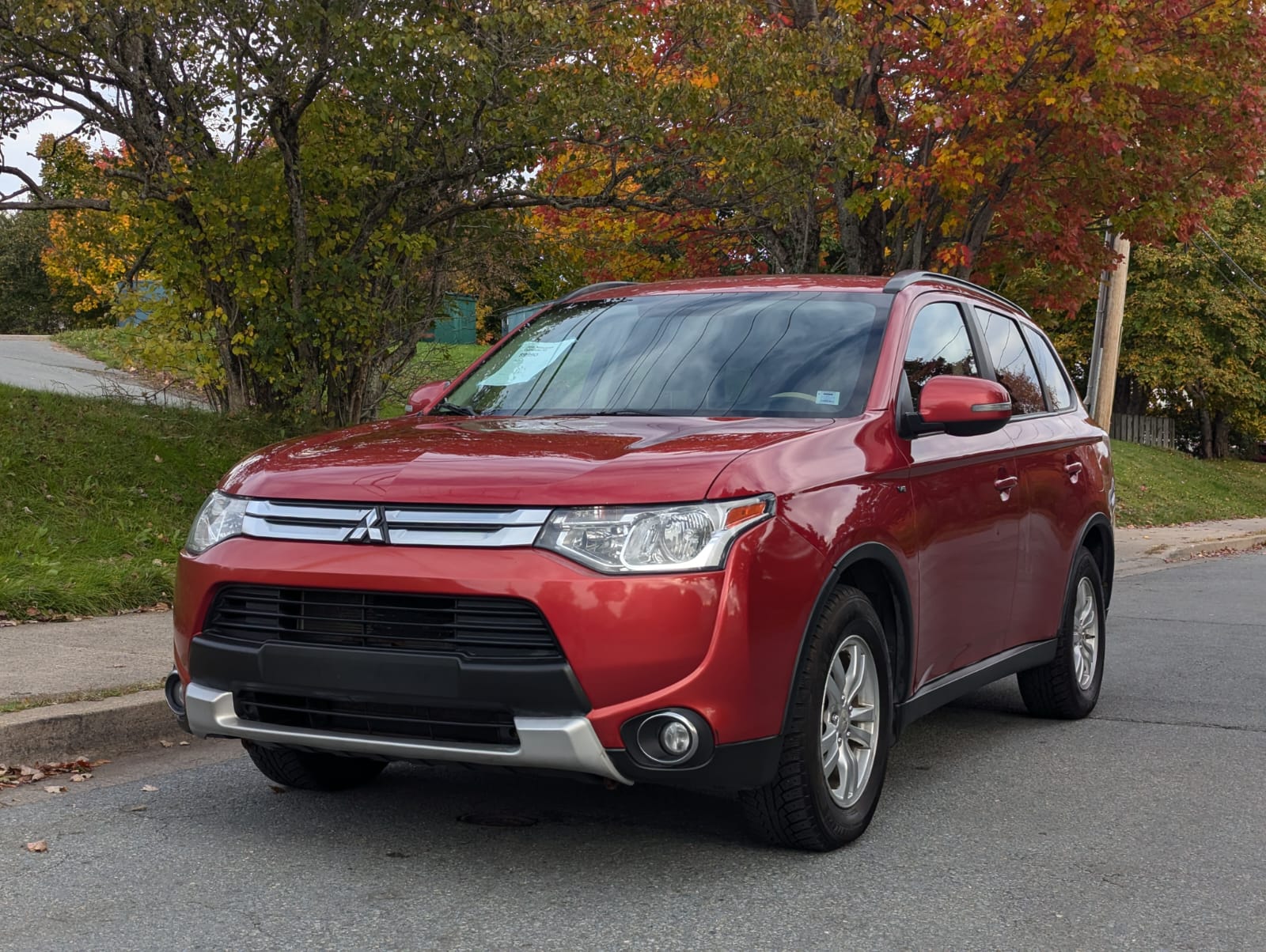 Buy Metro PreOwned 2015 Mitsubishi Outlander SE